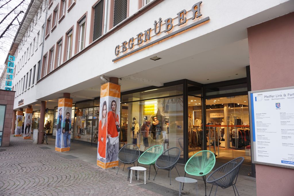 Gegenüber Darmstadt - Henschel