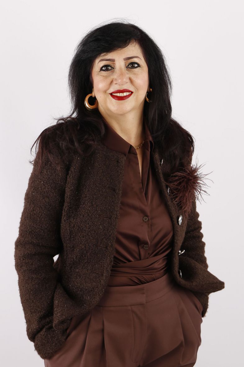 REZVANEH SEDIGHY – Damen